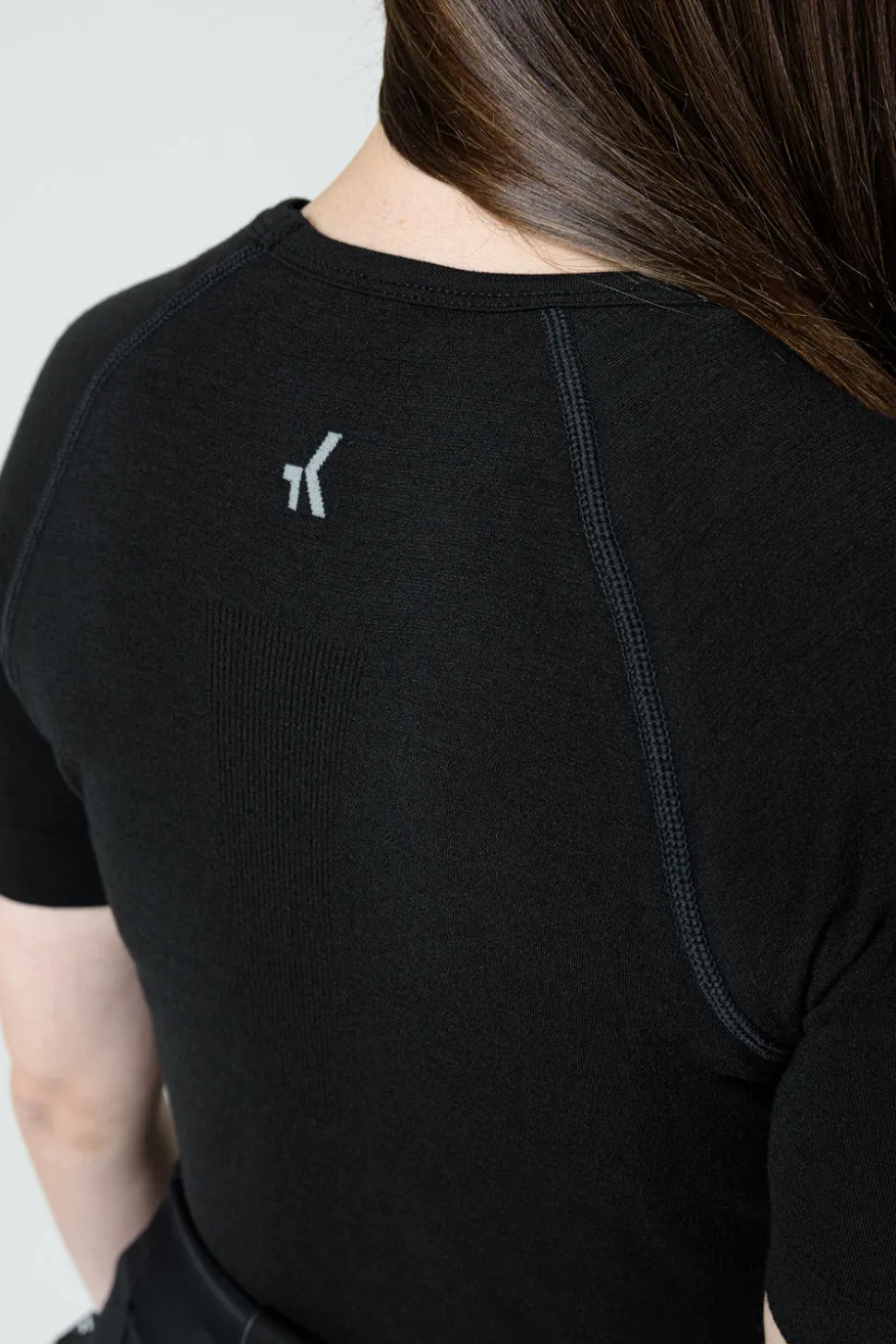 Mtb | Camisetas Interiores>GOBIK CAMISETA INTERIOR MANGA CORTA WINTER MERINO MUJER COAL
