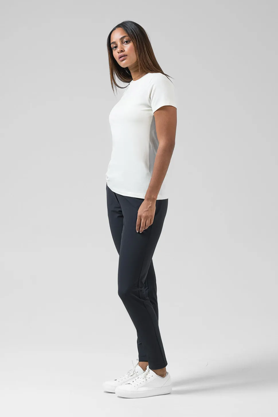Lifestyle | Camisetas>GOBIK CAMISETA MANGA CORTA ALGODON REST MUJER Tofu