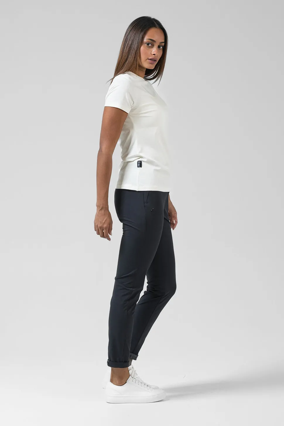 Lifestyle | Camisetas>GOBIK CAMISETA MANGA CORTA ALGODON REST MUJER Tofu