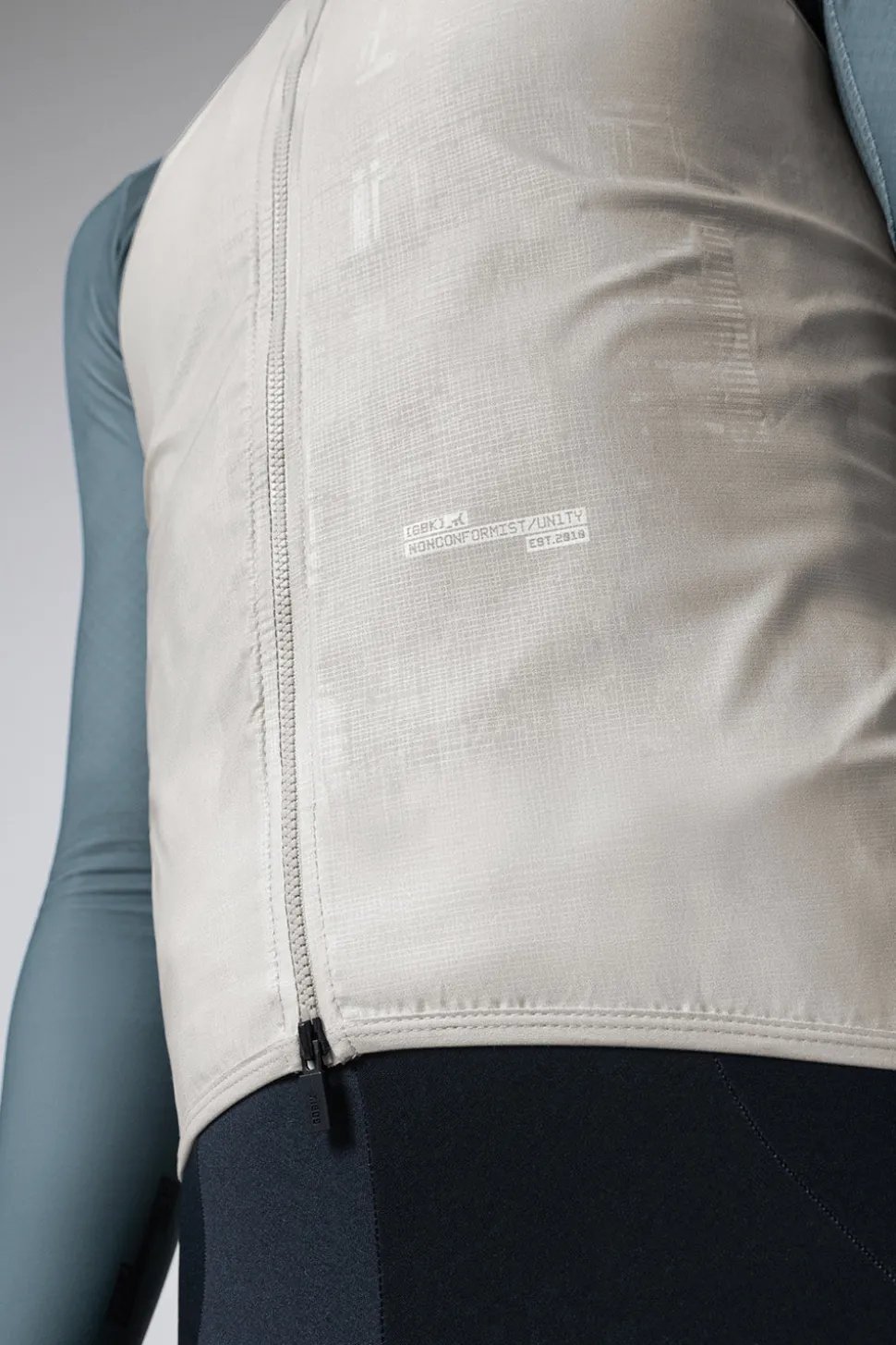 Mtb | Gravel>GOBIK CHALECO PLUS 2.0 HOMBRE Moonstruck