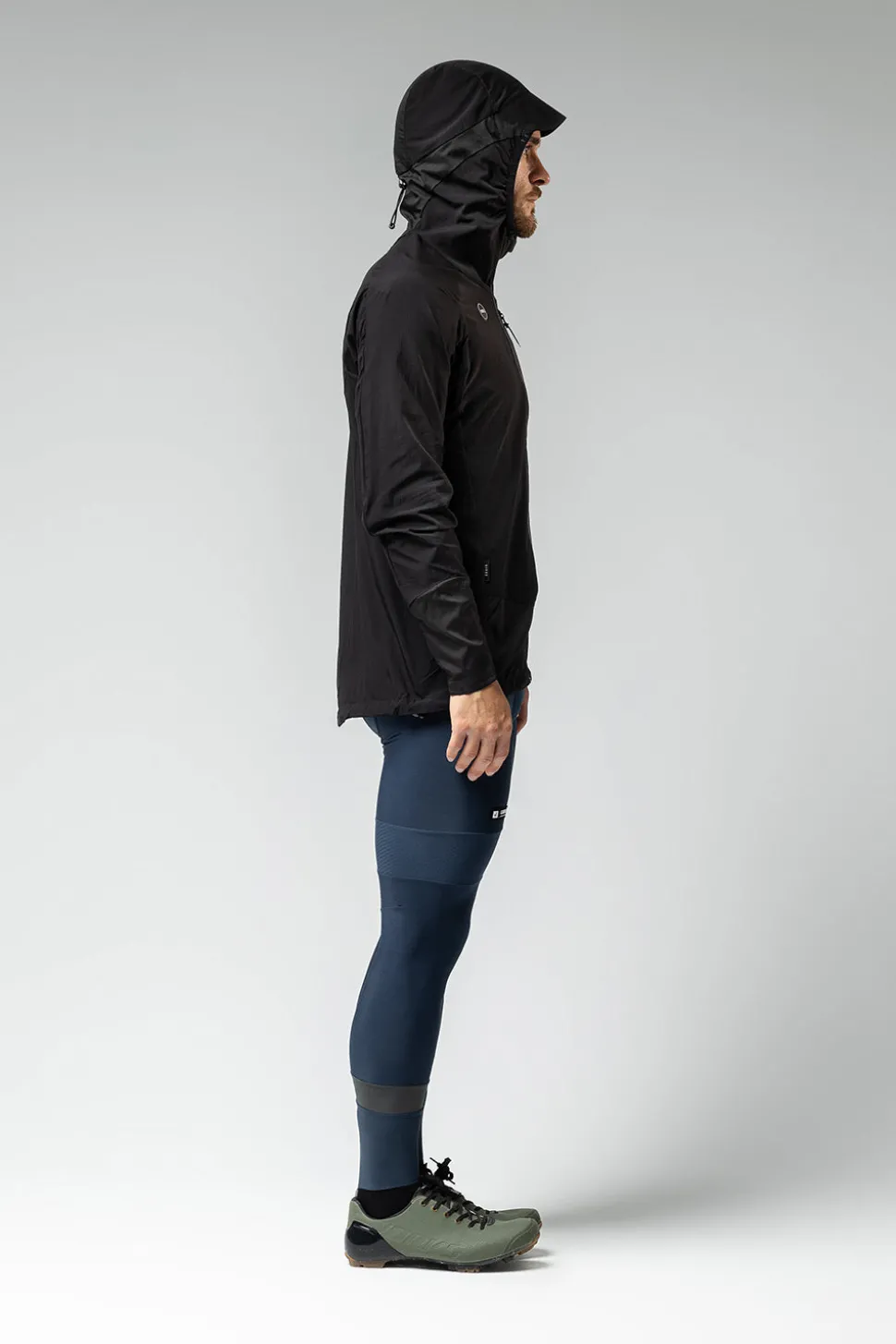 Chaquetas>GOBIK CHAQUETA LIGERA UNBEAT HOMBRE ROYAL BLACK
