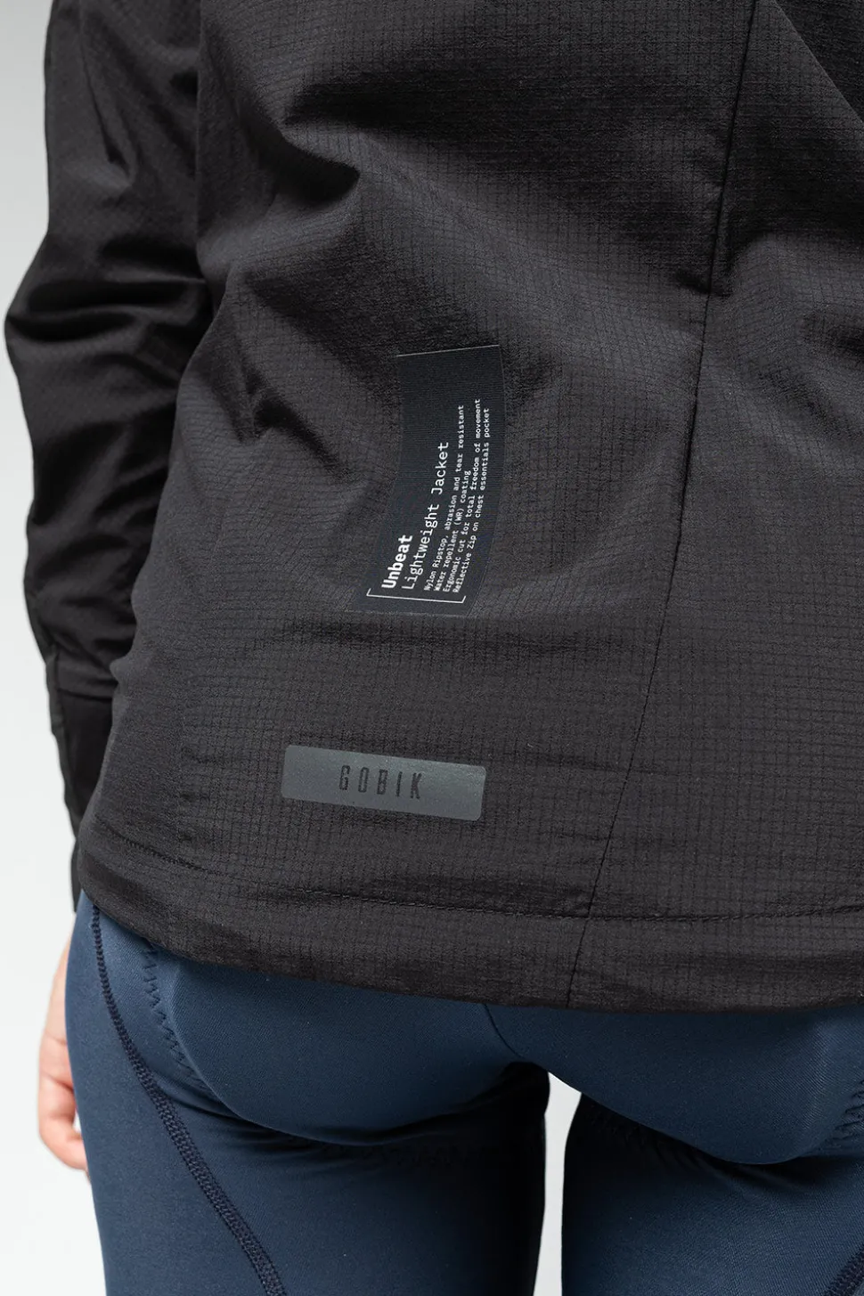 Chaquetas>GOBIK CHAQUETA LIGERA UNBEAT MUJER ROYAL BLACK