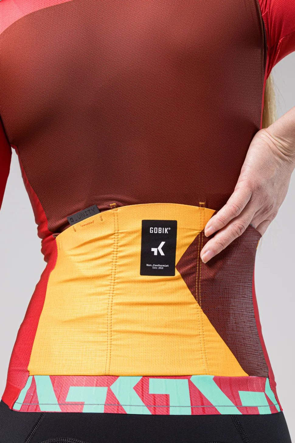 Gravel | Carretera>GOBIK MAILLOT MANGA CORTA ATTITUDE 2.0 MUJER Barberry