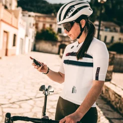 Maillots><noscript><img width=