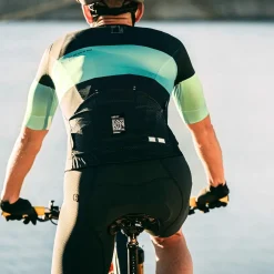 Maillots><noscript><img width=