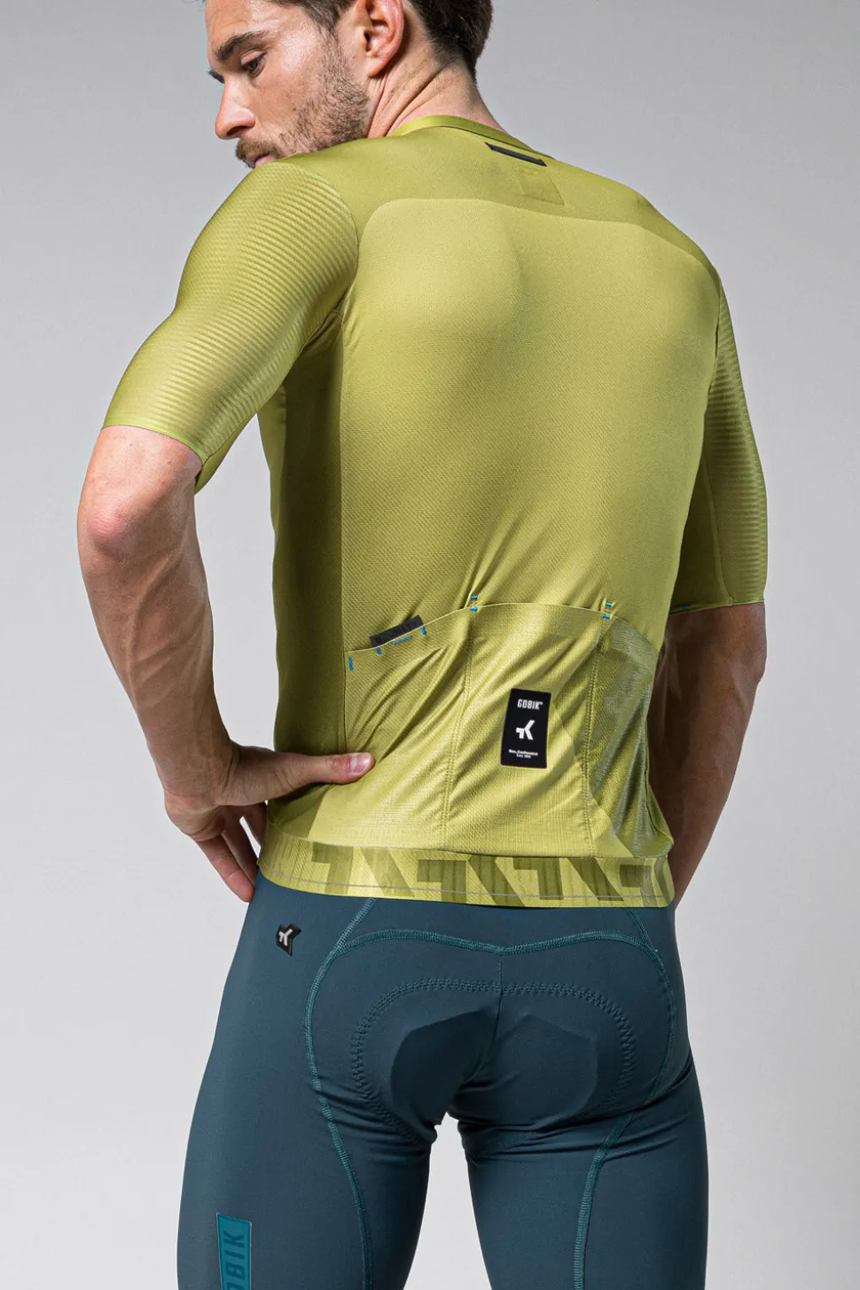 Gravel | Carretera>GOBIK MAILLOT MANGA CORTA MAGNITUDE HOMBRE SPLIT GREEN
